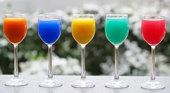 Boozeless bars and clear-headed cocktail companies are mixing up alcohol alternatives